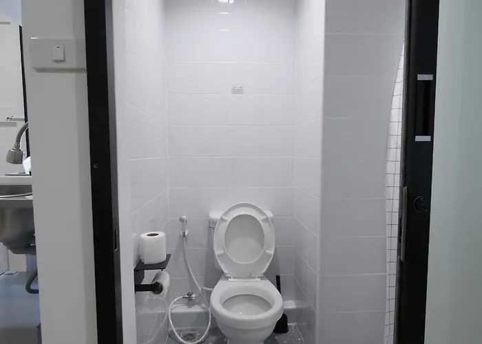 Aparthotel Lee 3*