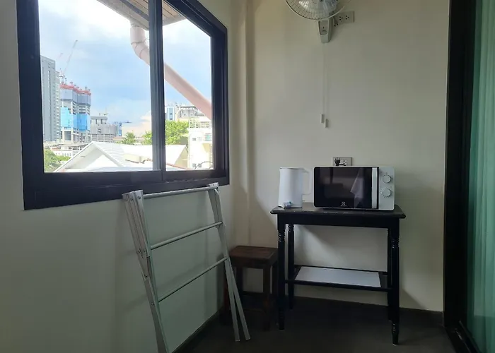 Lee Aparthotel